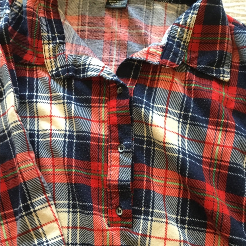 Red Blue White Plaid 3/4 Button-up L - Picture 5 of 5
